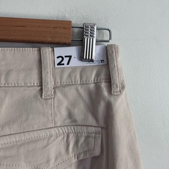 JOE’S THE PRECIOUS CARGO
HIGH RISE CARGO PANT // DOUBLE CREAM - Picture 6 of 8